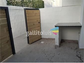 https://www.gallito.com.uy/casi-avitalia-duplex-con-patio-inmuebles-26193776