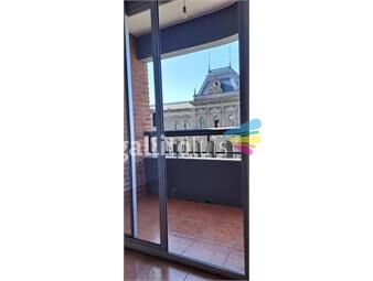 https://www.gallito.com.uy/hermoso-apto-2-dormitorios-frente-terraza-centro-inmuebles-26242707