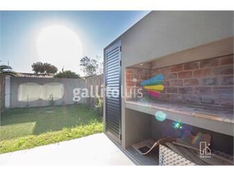 https://www.gallito.com.uy/venta-casa-carrasco-norte-2-dormitorios-jardin-exclusivo-inmuebles-26242764