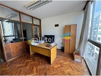 https://www.gallito.com.uy/venta-con-renta-oficina-en-ciudad-vieja-inmuebles-26448610