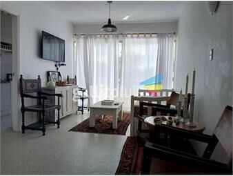 https://www.gallito.com.uy/apartamento-de-1-dormitorio-parada-7-mansa-impecable-inmuebles-26251192