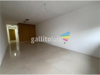 https://www.gallito.com.uy/alquile-amplio-monoambiente-en-centro-inmuebles-26535084