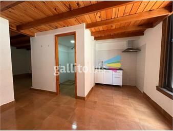 https://www.gallito.com.uy/alquile-apartamento-de-2-dormitorios-en-ciudad-vieja-gastos-inmuebles-26557431