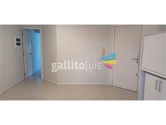 https://www.gallito.com.uy/inmejorable-ubicacion-bajo-de-precio-inmuebles-26890088