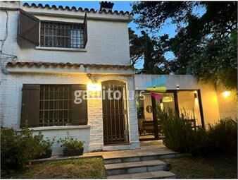 https://www.gallito.com.uy/casa-frente-al-parque-en-complejo-con-piscina-y-barbacoa-inmuebles-26622513