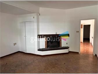 https://www.gallito.com.uy/casa-en-ph-de-3-dorm-2-baños-patio-y-parrillero-en-pocitos-inmuebles-26632977