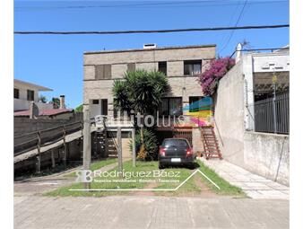 https://www.gallito.com.uy/venta-casa-3-dormitorios-2-baños-garage-jardin-fondo-verde-inmuebles-26114801