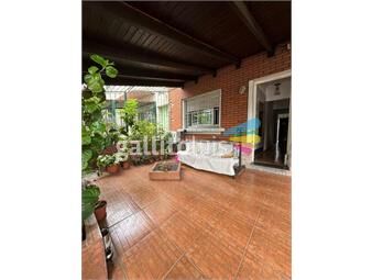 https://www.gallito.com.uy/venta-directa-dueño-vende-excelente-ph-bajo-bulevar-artigas-inmuebles-26703211