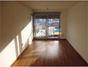 https://www.gallito.com.uy/monoambiente-con-balcon-cordon-sur-cuarto-piso-al-frente-inmuebles-26766865