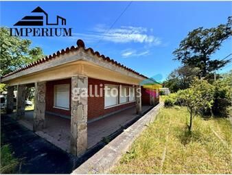 https://www.gallito.com.uy/casa-a-la-venta-ubicada-en-el-centro-de-costa-azul-canelone-inmuebles-26813808