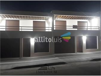 https://www.gallito.com.uy/desarrollo-inmobiliario-3-duplex-y-2-apartamentos-inmuebles-26848331