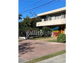 https://www.gallito.com.uy/venta-casa-carrasco-prox-lawn-a-reciclar-patio-garage-inmuebles-26918058