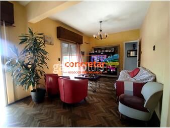 https://www.gallito.com.uy/venta-solido-apartamento-en-brazo-oriental-sobre-avenida-inmuebles-27007728