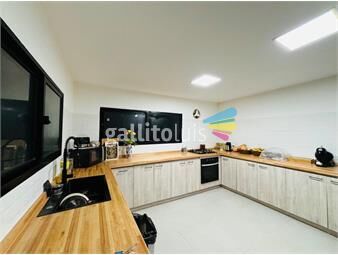 https://www.gallito.com.uy/dueño-vende-3-dorm3-baños-a-pasos-del-mar-574mts2-inmuebles-27020793