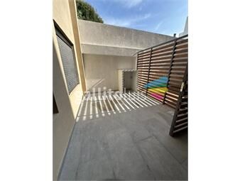 https://www.gallito.com.uy/venta-apartamento-con-patio-inmuebles-27050499