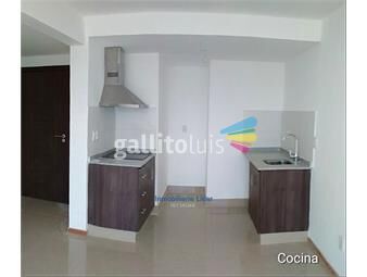 https://www.gallito.com.uy/apartamento-3-dormitorios-con-renta-en-tres-cruces-inmuebles-18187372