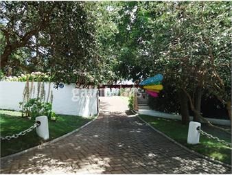 https://www.gallito.com.uy/aluiler-casa-en-punta-ballena-5-dormitorios-con-piscina-inmuebles-17644705