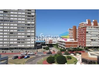 https://www.gallito.com.uy/venta-apartamento-2-dormitorios-playa-brava-punta-del-est-inmuebles-19163385