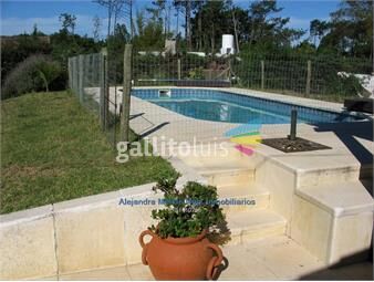https://www.gallito.com.uy/terreno-con-piscina-inmuebles-19856732