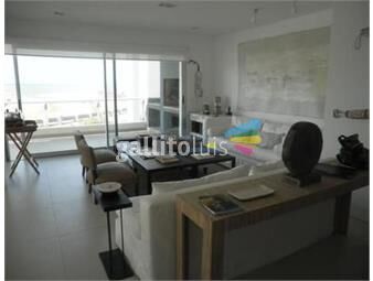 https://www.gallito.com.uy/apartamento-en-brava-3-dormitorios-inmuebles-17399457
