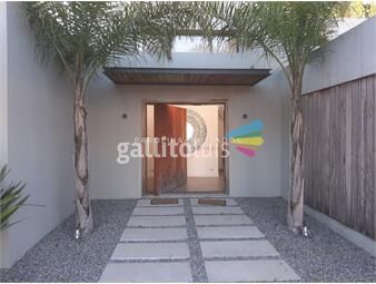 https://www.gallito.com.uy/venta-casa-en-barrio-privado-la-alborada-punta-del-este-inmuebles-20731462