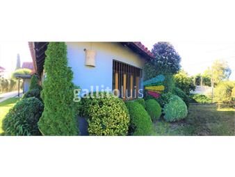 https://www.gallito.com.uy/venta-casa-4-dormitorios-piscina-parrillero-carrasco-inmuebles-19544586