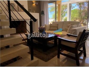 https://www.gallito.com.uy/casa-en-mansa-3-dormitorios-inmuebles-21014960