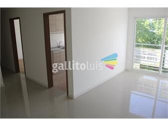 https://www.gallito.com.uy/venta-apartamento-2-dormitorios-centro-montevideo-sky-p-inmuebles-21203112