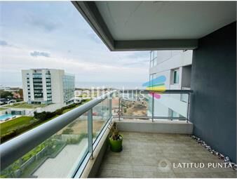 https://www.gallito.com.uy/apartamento-en-brava-inmuebles-20463053