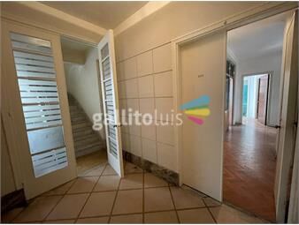 https://www.gallito.com.uy/venta-apartamento-centro-4-dormitorios-y-servicio-completo-inmuebles-22237371