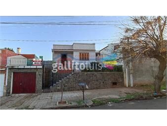 https://www.gallito.com.uy/vende-2-casas-en-un-mismo-padrã³n-2-y-3-dormitorios-garaj-inmuebles-22312037