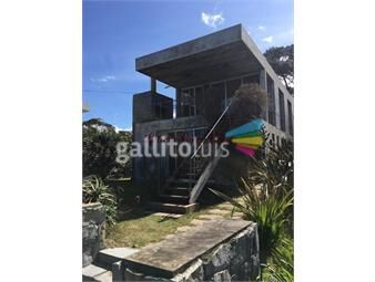 https://www.gallito.com.uy/alquiler-casa-en-montoya-3-dormitorios-inmuebles-20780360