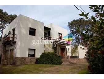 https://www.gallito.com.uy/venta-casa-5-dormitorios-en-montoya-inmuebles-19898523