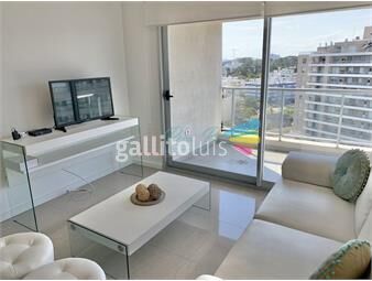 https://www.gallito.com.uy/apartamento-en-la-brava-a-pasitos-del-mar-inmuebles-22270344