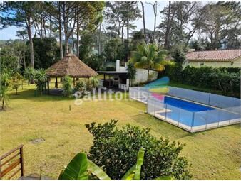 https://www.gallito.com.uy/alquiler-temporal-casa-4-dormitorios-en-playa-mansa-punta-inmuebles-23042830