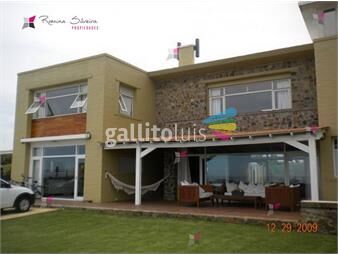 https://www.gallito.com.uy/venta-de-casa-de-4-dormitorios-frente-al-mar-en-pinares-pun-inmuebles-23225268