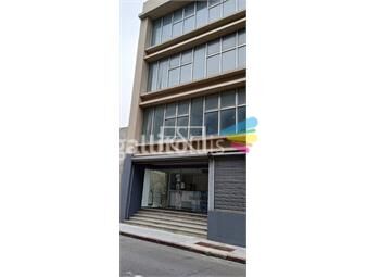 https://www.gallito.com.uy/local-comercial-en-alquiler-ubicado-en-ciudad-vieja-inmuebles-23180332