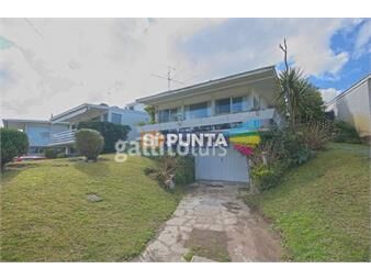 https://www.gallito.com.uy/casa-de-4-dormitorios-cerca-de-playa-mansa-en-alquiler-temp-inmuebles-22516620