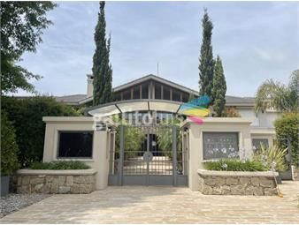 https://www.gallito.com.uy/alquiler-de-apartamento-en-carrasco-inmuebles-22985923