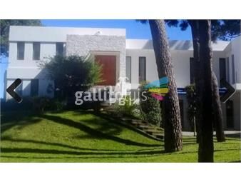 https://www.gallito.com.uy/casa-3-dormitorios-en-club-del-lago-punta-ballena-ref-inmuebles-23065304