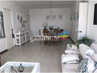 https://www.gallito.com.uy/venta-de-apartamento-de-2-dormitorios-inmuebles-20732478