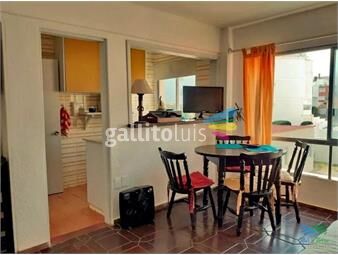 https://www.gallito.com.uy/vendo-apartamento-de-1-dormitorio-y-medio-1-baño-y-garage-inmuebles-22538283