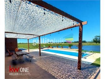 https://www.gallito.com.uy/venta-casa-moderna-5-dormitorios-terrazas-de-la-laguna-inmuebles-21492762