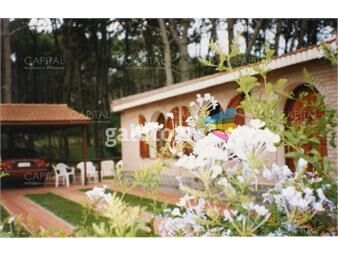 https://www.gallito.com.uy/casa-en-la-juanita-de-tres-dormitorios-en-venta-inmuebles-22811034