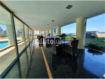 https://www.gallito.com.uy/apartamento-3-dormitorios-y-servicio-inmuebles-21070940