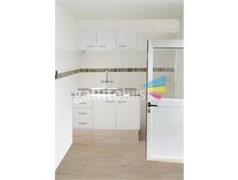 https://www.gallito.com.uy/venta-cerrito-apartamento-3-dormitorios-reciclado-inmuebles-20655485