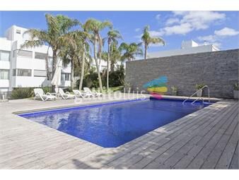 https://www.gallito.com.uy/alquiler-3-suites-pent-house-mucama-y-piscina-inmuebles-20858845