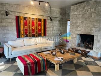 https://www.gallito.com.uy/moderna-casa-en-venta-inmuebles-23675453