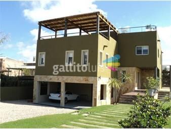 https://www.gallito.com.uy/3-dormitorios-tio-tom-inmuebles-18683440