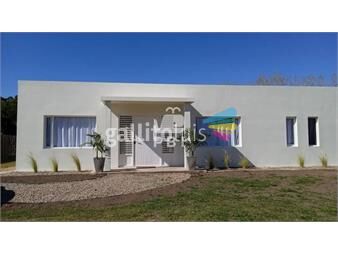 https://www.gallito.com.uy/alquiler-temporario-de-casa-3-dormitorios-en-camino-lussich-inmuebles-23996541